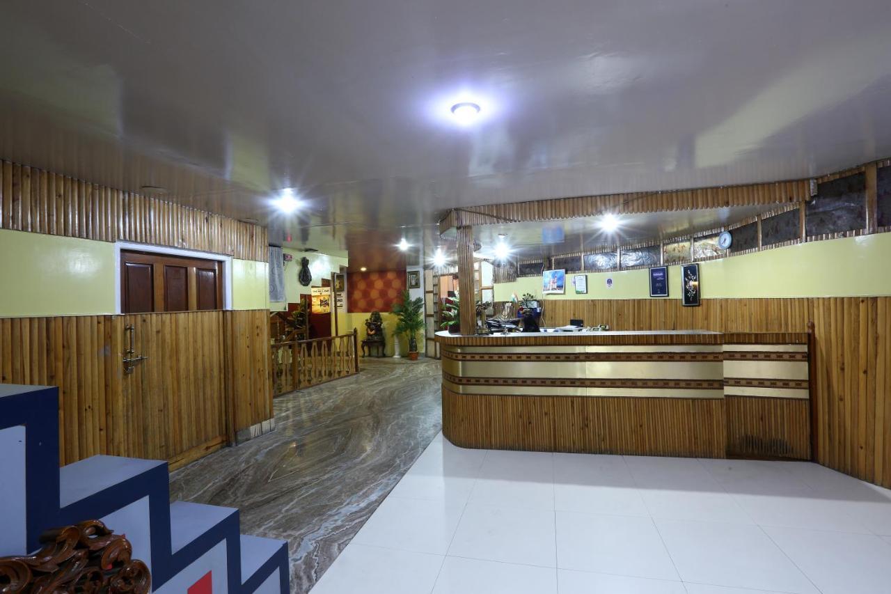 Hotel Assembly-Shillong Шилонг Екстериор снимка
