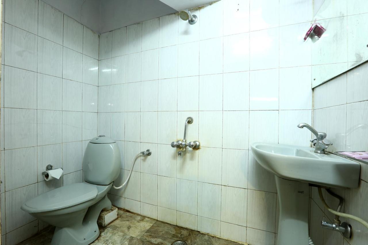 Hotel Assembly-Shillong Шилонг Екстериор снимка