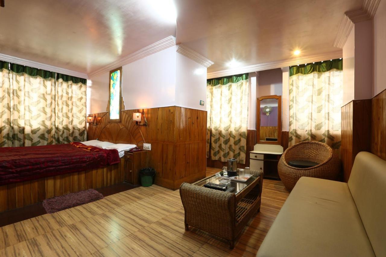 Hotel Assembly-Shillong Шилонг Екстериор снимка